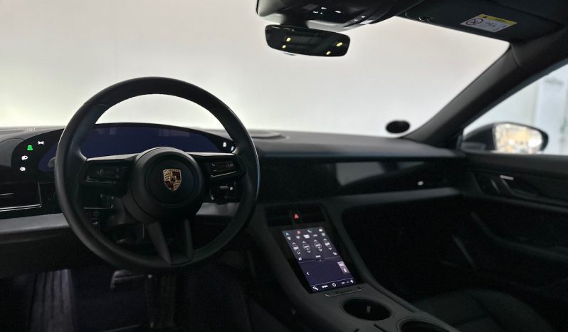 Porsche Taycan full