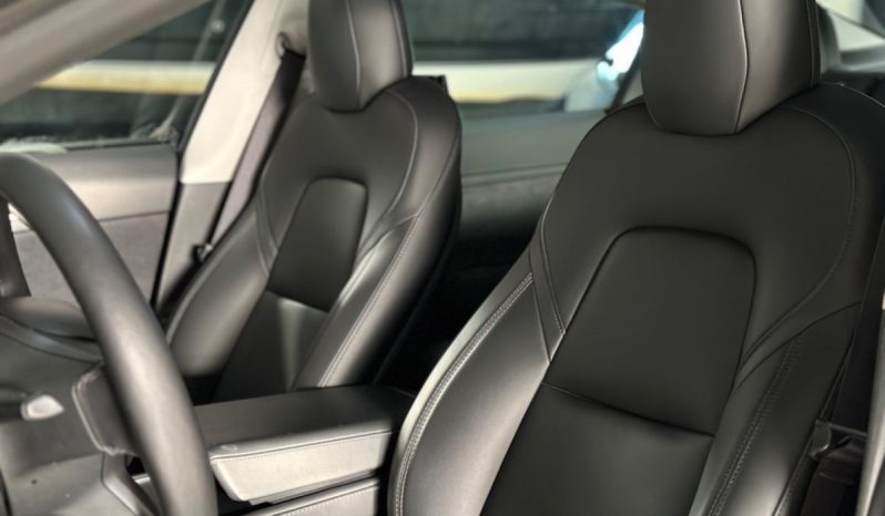 Tesla Model 3 full