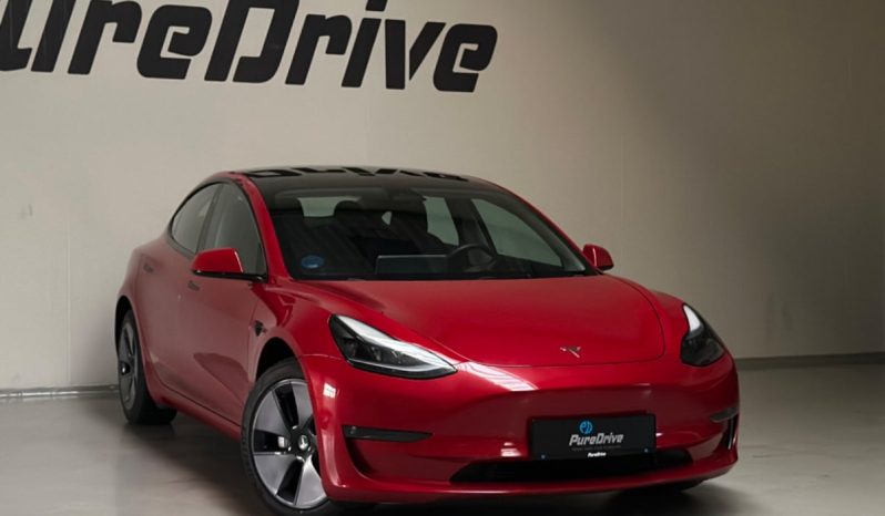 Tesla Model 3 full