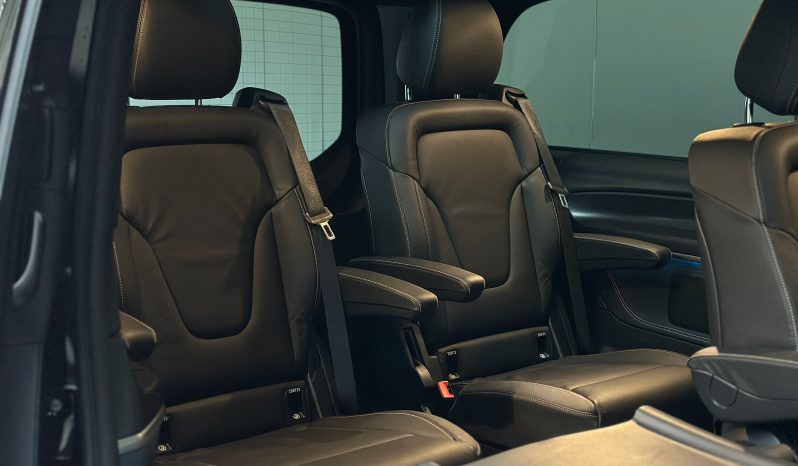 Mercedes EQV full