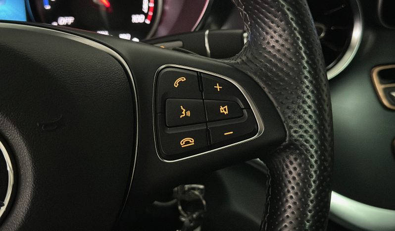 Mercedes EQV full