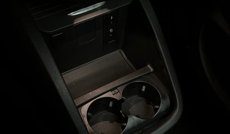 Mercedes EQV full