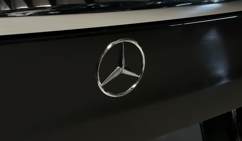 Mercedes EQV full