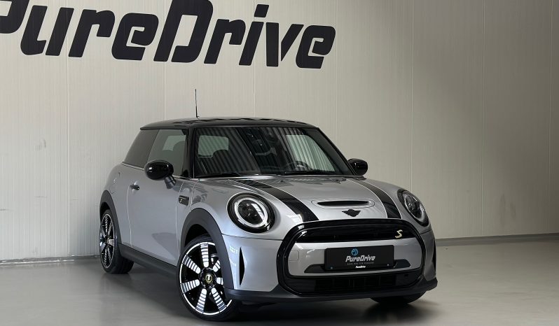 Mini Cooper SE full