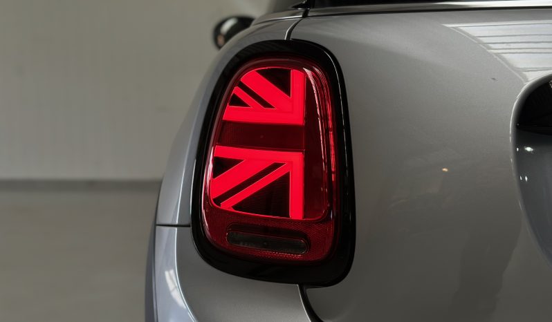 Mini Cooper SE full