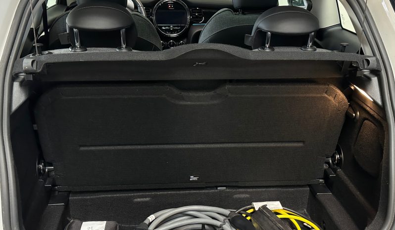 Mini Cooper SE full