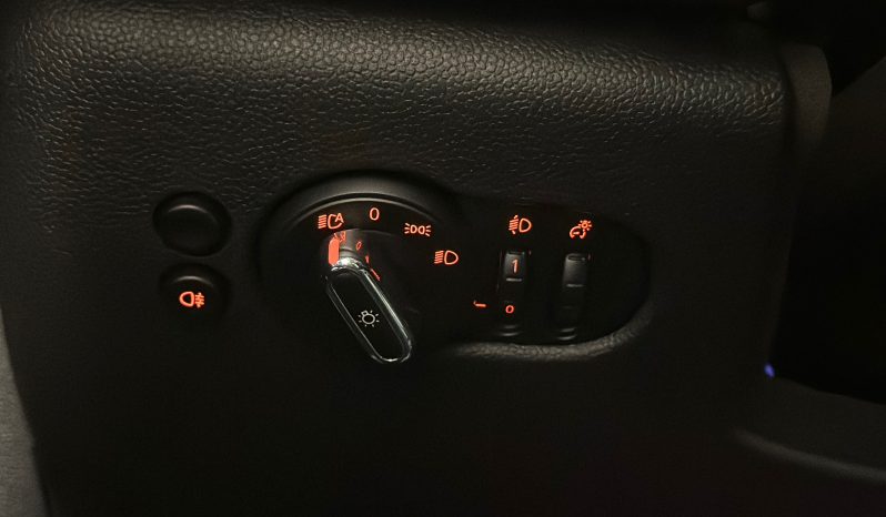 Mini Cooper SE full