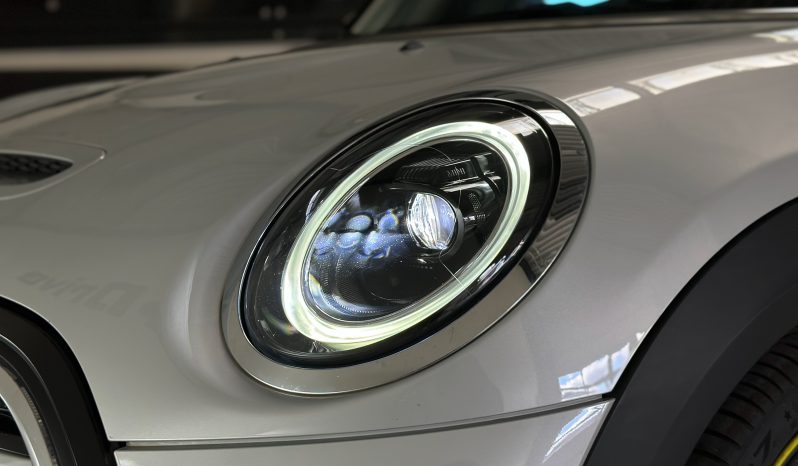 Mini Cooper SE full