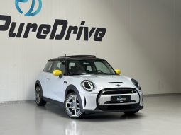 Mini Cooper SE full