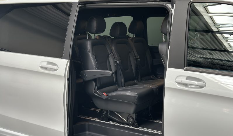 Mercedes EQV300 full