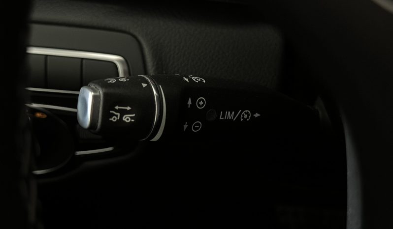 Mercedes EQV300 full