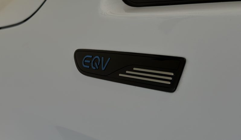 Mercedes EQV300 full