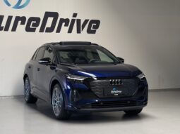 Audi Q4 full