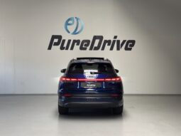 Audi Q4 full