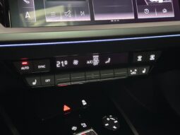 Audi Q4 full