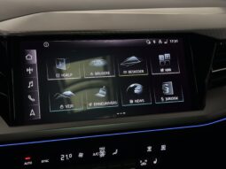 Audi Q4 full