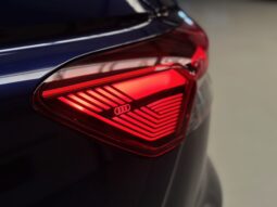 Audi Q4 full