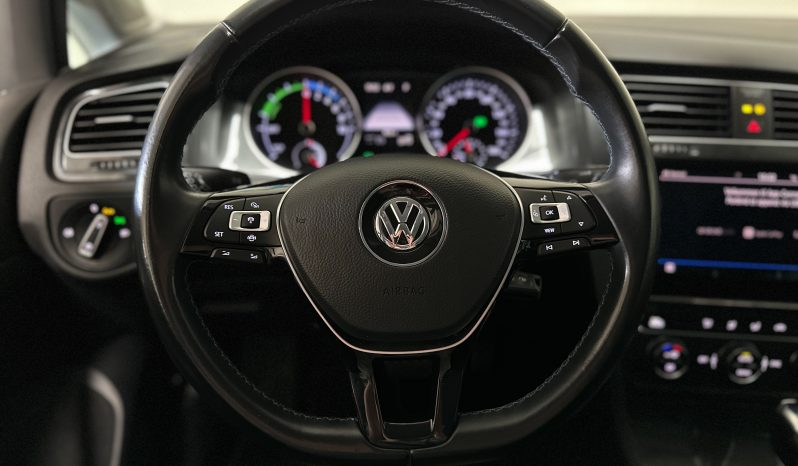 VW e-Golf full